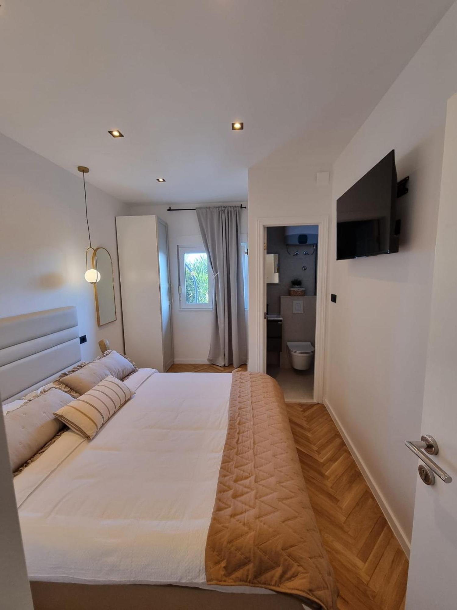 Villa Collis Makarska Exterior photo