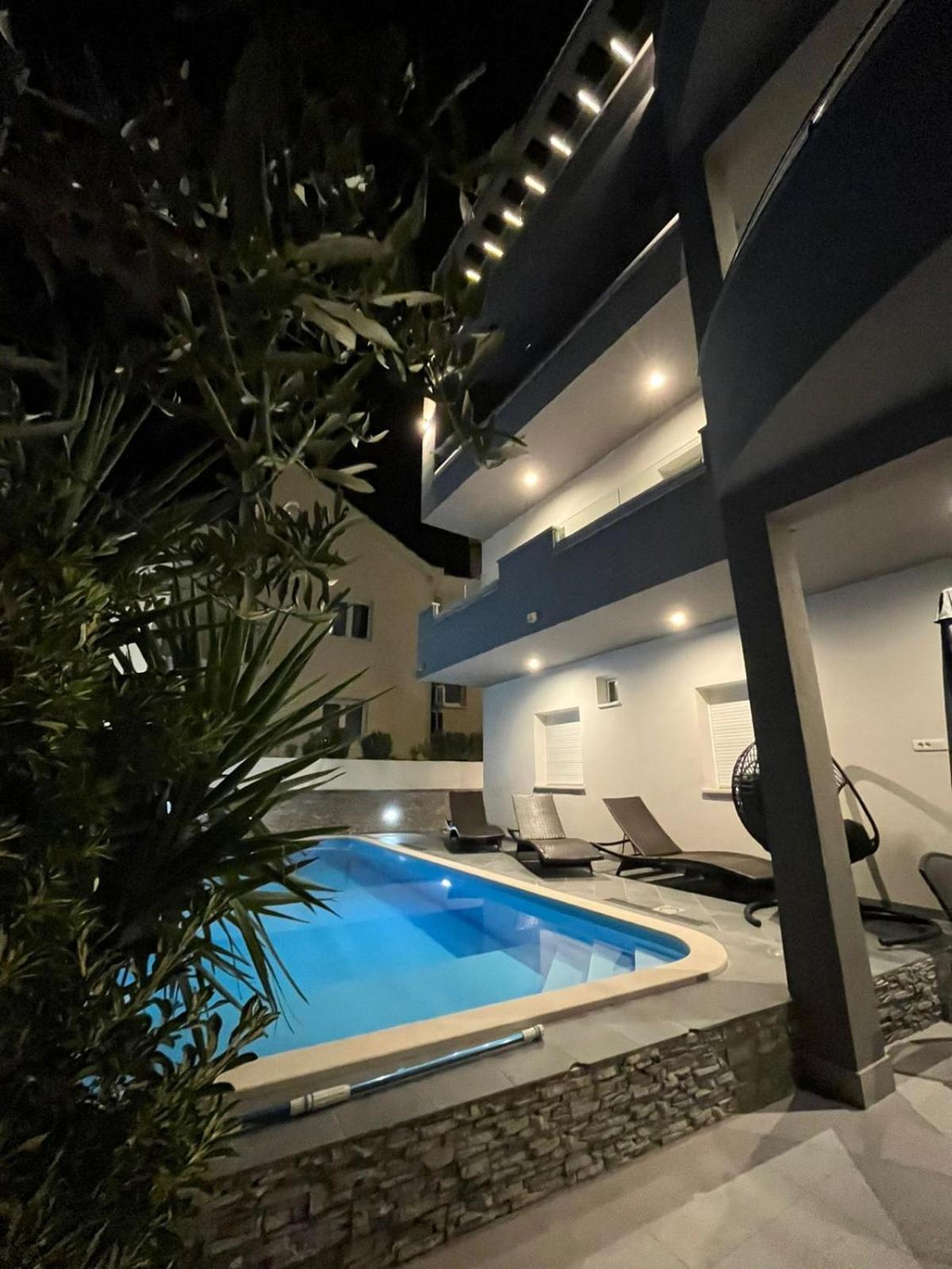 Villa Collis Makarska Exterior photo