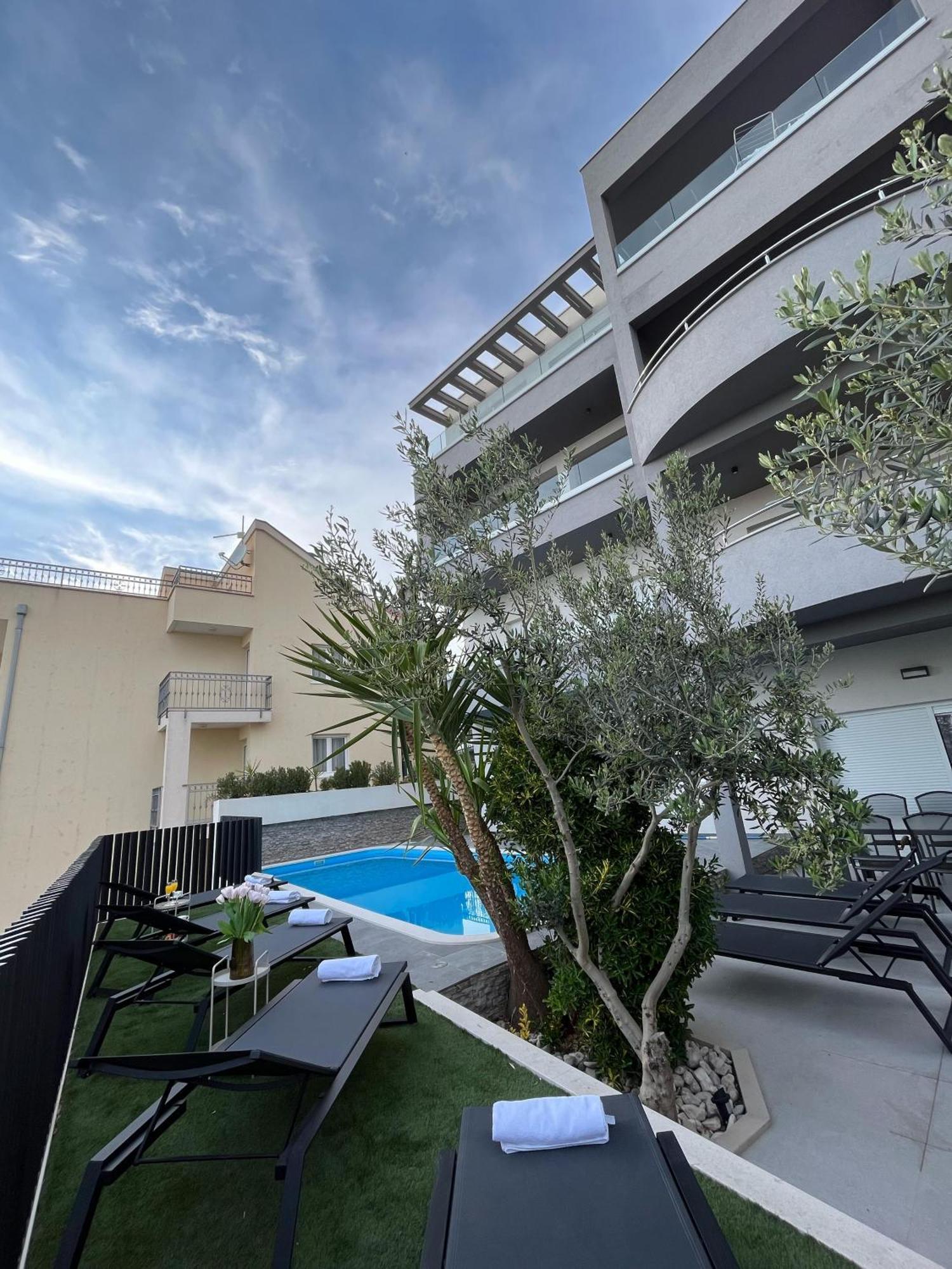 Villa Collis Makarska Exterior photo